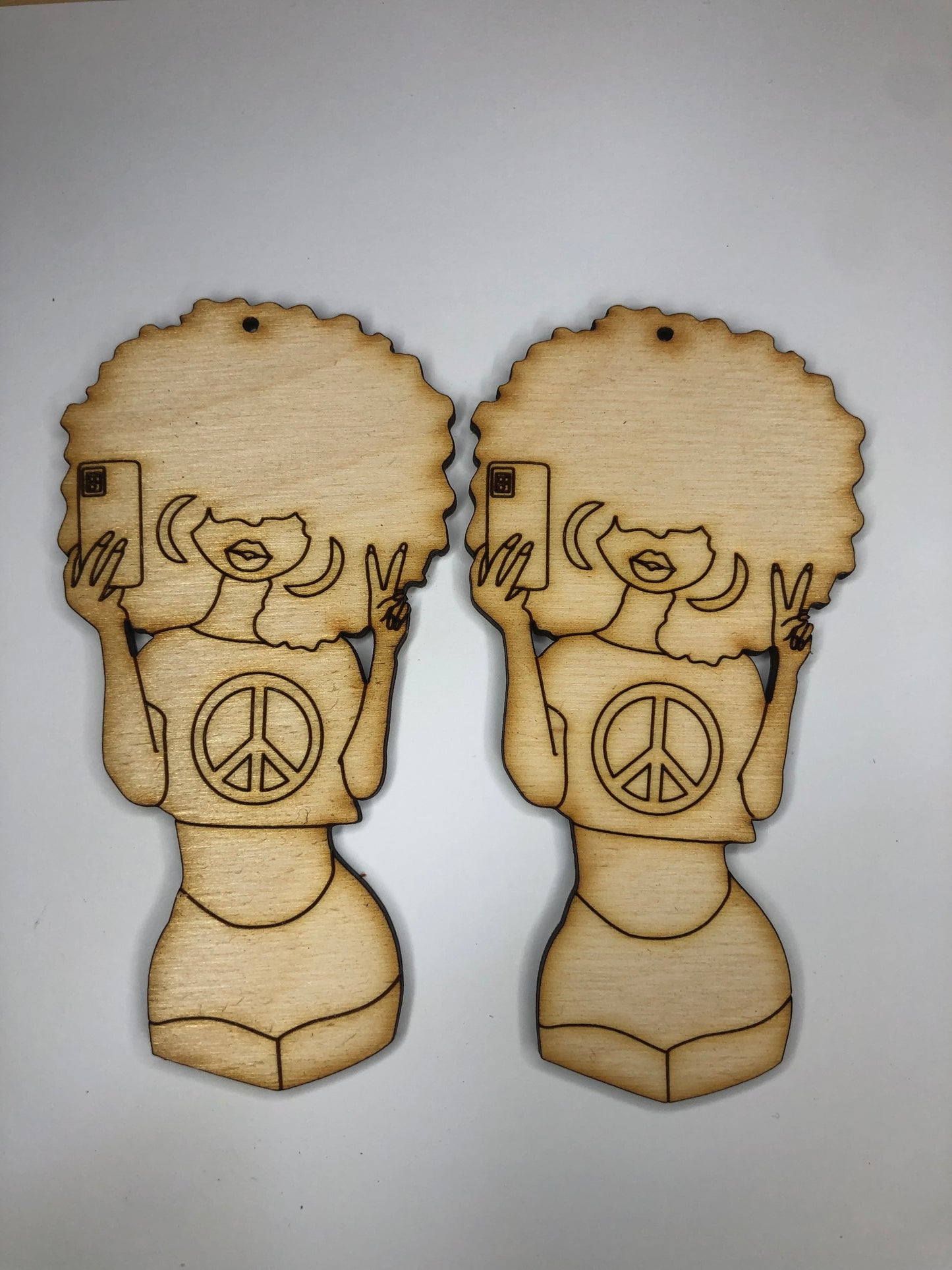 Sister Selfie - Peace